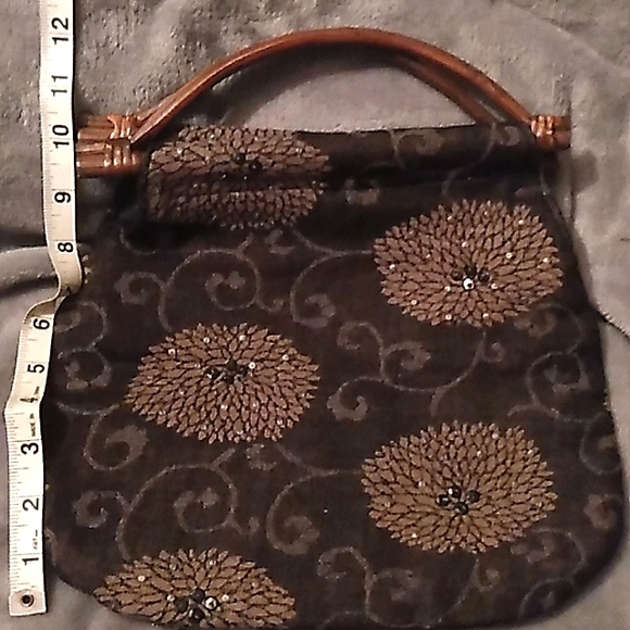 Wooden handle handbag - Picture 1 of 3